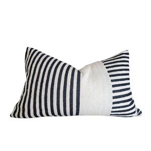 Oruga Lumbar Pillow Cover